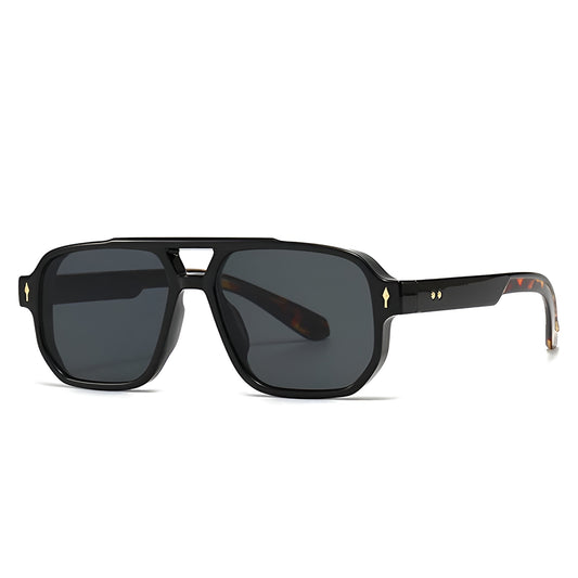 Lunettes de Soleil Femme Carrées avec Détails Dorés – Victoria