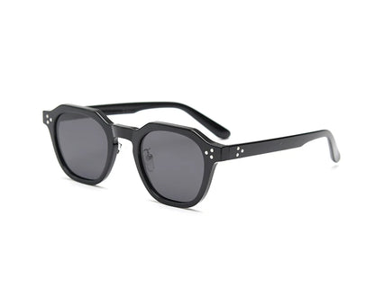 Lunettes de Soleil Femme Carrées Rétro – Naïa
