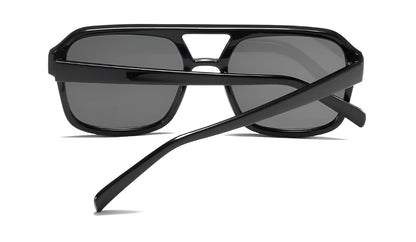 Lunettes de Soleil Femme Carrées avec Pont Déstructuré – Artemis