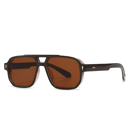 Lunettes de Soleil Femme Carrées avec Détails Dorés – Victoria
