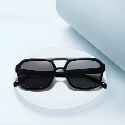Lunettes de Soleil Femme Carrées avec Pont Déstructuré – Artemis