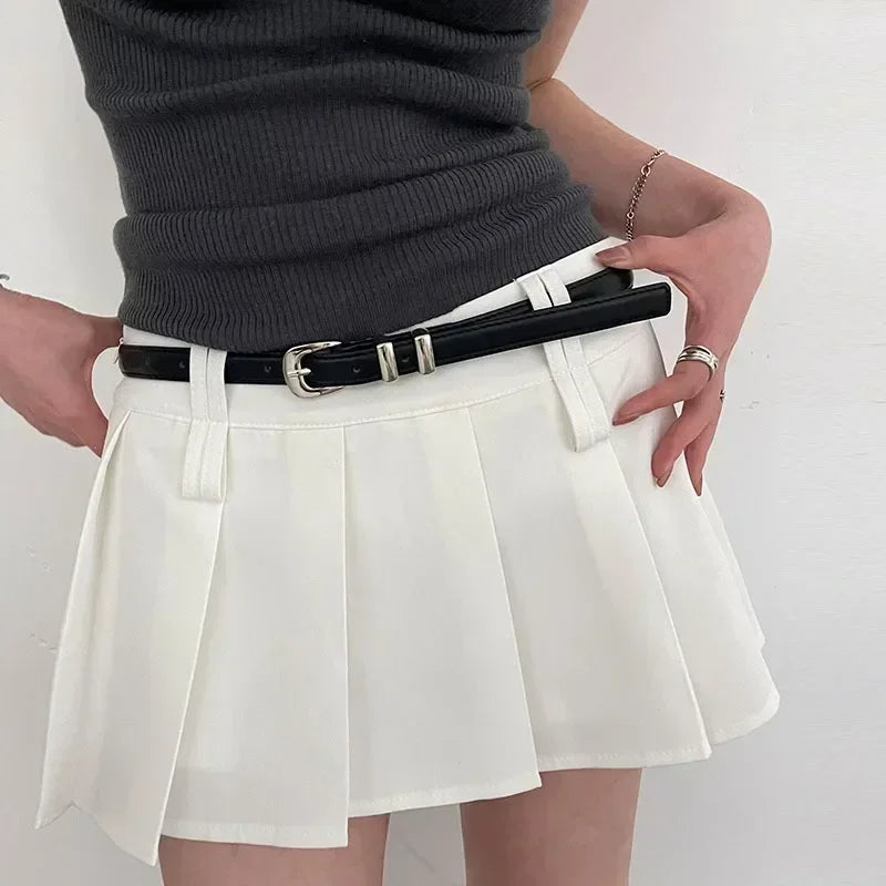 Ceinture Femme Cuir Noire Fine à Boucle Argentée – Soho