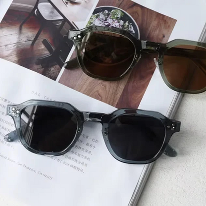 Lunettes de Soleil Femme Carrées Rétro – Naïa