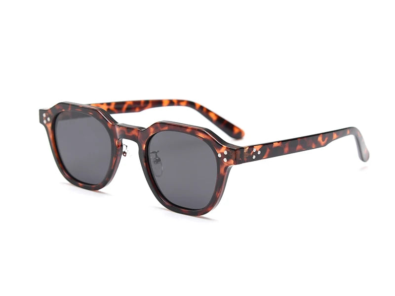 Lunettes de Soleil Femme Carrées Rétro – Naïa