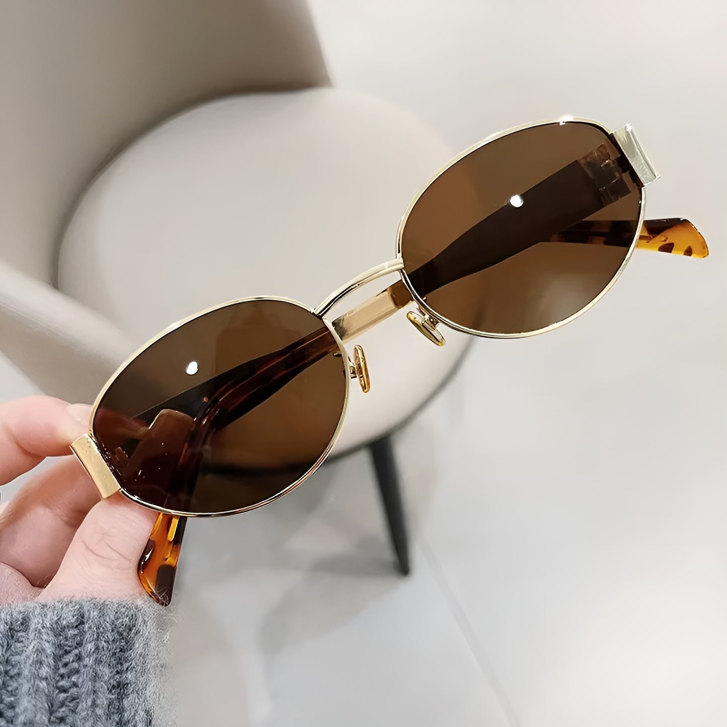 Lunettes de Soleil Femme Ovales Métalliques – Tienda