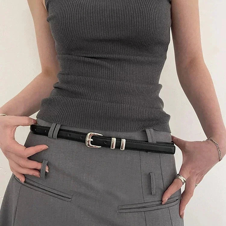 Ceinture Femme Cuir Noire Fine à Boucle Argentée – Soho