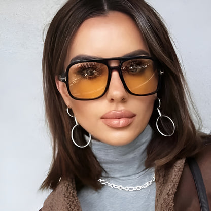 Lunettes de Soleil Femme Carrées avec Détails Métalliques – Calypso