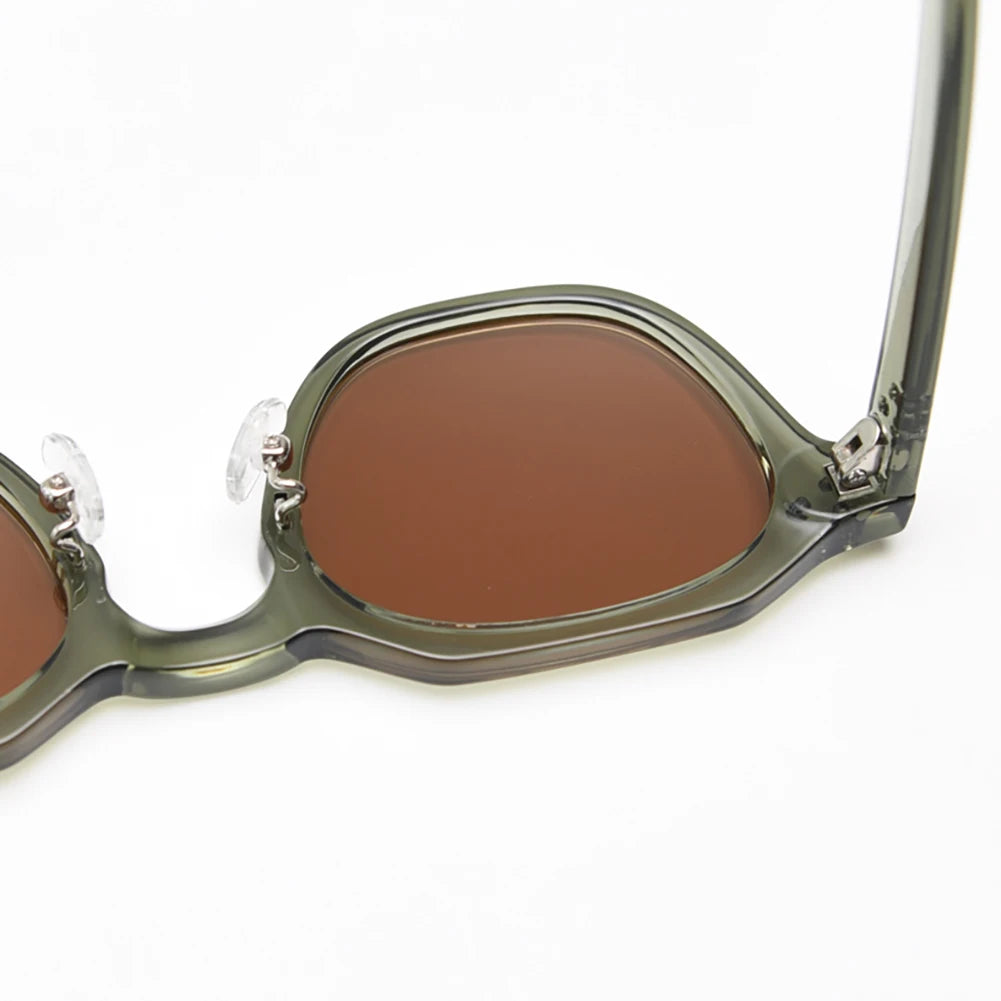 Lunettes de Soleil Femme Carrées Rétro – Naïa